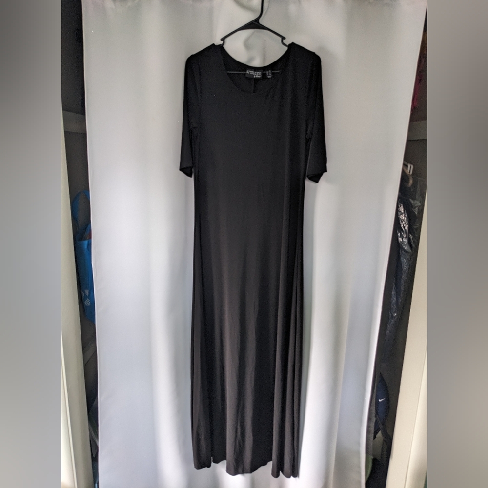 Black Maxi Sheath Dress 3/4 Sleeve